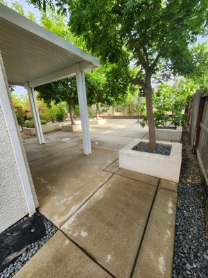This was a full exterior wash that I did for a client. The restaurant that was left for years and in two days I brought it to life. - I take pride in my work for every homeowner and business owner. Ultra Sterling Cleanings mission is to build trust and offer quality and consistency. My job is to leave your home or business and your expectations have been met. This was a full exterior wash that I did for a client. The restaurant that was left for years and in two days I brought it to life. - I take pride in my work for every homeowner and business owner. Ultra Sterling Cleanings mission is to build trust and offer quality and consistency. My job is to leave your home or business and your expectations have been met.