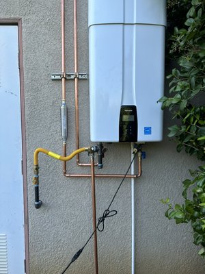 Tankless Water Heaters - Tankless projects - retrofit and new construction. Call us today to get your free estimate! Tankless Water Heaters - Tankless projects - retrofit and new construction. Call us today to get your free estimate!