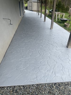 Stamp concrete patio - This concrete was new construction project with a decorative edge we look forward to we strive to make a curb appeal impact Stamp concrete patio - This concrete was new construction project with a decorative edge we look forward to we strive to make a curb appeal impact