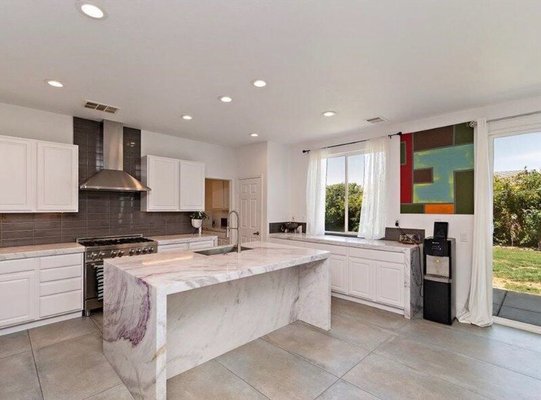 Kitchen, Bathroom, & Floor Remodel - A Blend Of Modern With A Traditional Look Remodel On This Kitchen, Bathrooms, and Floors.