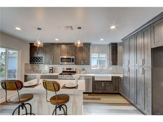 Kitchen Remodeling - Innov8 Restoration turned my kitchen dreams into a reality—where every detail is designed to inspire! -Client Review