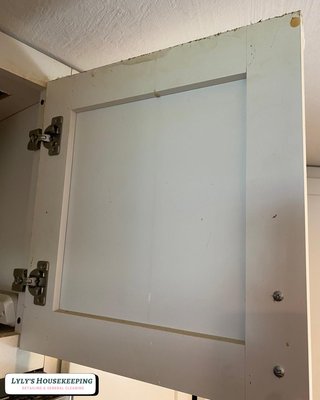 Cabinet Cleaning - We understand that cabinets are more than just storage, they’re a key part of your home’s style and functionality. Over time, grease, dust, and fingerprints can build up, making even the most beautiful cabinets look worn. Our team specializes in deep cleaning cabinets, carefully removing dirt and grime without damaging the surface.