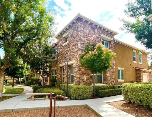 30505 Canyon Hills Road Unit: 406 - Move right into the gated community of Brookview Terrace in Lake Elsinore! This fabulous property is a two-story corner/end unit with attached two-car garage. You'll love the open layout with a living room that features a cozy fireplace flowing into the spacious dining area/kitchen with breakfast bar and plenty of cabinetry. Since this is an end unit there are lots of extra windows and natural light. There is also a powder room and 2- car garage with ample storage on the main level. Upstairs there is a built-in desk/workstation at the top of the landing and three sun-filled bedrooms. The primary suite has a huge bathroom with 2 separate vanities, a soaking tub, shower and enormous walk-in closet. The two secondary bedrooms are located across the hall. There is also another full bathroom with tub and convenient laundry room on this level. The community offers beautiful amenities for residents including a sparking pool and hot tub, clubhouse with workout room, barbecue/picnic area, playgrounds and more. Easy access to shops and freeways. Located in the Lake Elsinore School District (Elsinore High School, Canyon Lake Middle School, Cottonwood Canyon Elementary). What a wonderful place to call home! Sorry, no pets and no smoking. 30505 Canyon Hills Road Unit: 406 - Move right into the gated community of Brookview Terrace in Lake Elsinore! This fabulous property is a two-story corner/end unit with attached two-car garage. You'll love the open layout with a living room that features a cozy fireplace flowing into the spacious dining area/kitchen with breakfast bar and plenty of cabinetry. Since this is an end unit there are lots of extra windows and natural light. There is also a powder room and 2- car garage with ample storage on the main level. Upstairs there is a built-in desk/workstation at the top of the landing and three sun-filled bedrooms. The primary suite has a huge bathroom with 2 separate vanities, a soaking tub, shower and enormous walk-in closet. The two secondary bedrooms are located across the hall. There is also another full bathroom with tub and convenient laundry room on this level. The community offers beautiful amenities for residents including a sparking pool and hot tub, clubhouse with workout room, barbecue/picnic area, playgrounds and more. Easy access to shops and freeways. Located in the Lake Elsinore School District (Elsinore High School, Canyon Lake Middle School, Cottonwood Canyon Elementary). What a wonderful place to call home! Sorry, no pets and no smoking.