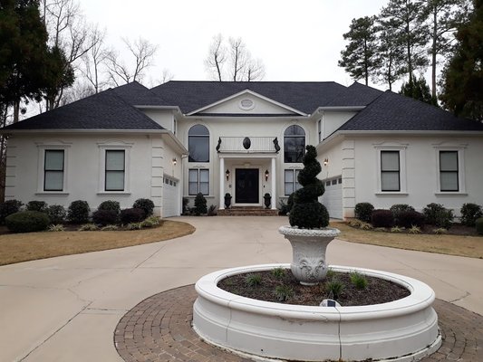 Roof Replacement - Since 1988, locally owned AtlantaRoofing.Com, has served the residential and commercial roof repair and roof replacement needs for metro Atlanta and neighboring communities including; Alpharetta, Decatur, Cumming, Marietta, and Smyrna. Our goal is complete customer satisfaction. Our extensive customer reviews along with our A+ Better Business Bureau (BBB) rating demonstrates our commitment to you.
We offer quality products and superior craftsmanship that exceeds our customers’ expectations. We operate our business with honesty and integrity and offer a 10 year Leak Free Warranty available on full roof replacements only and 2 year Workmanship Warranty for Roof repairs. Roof Replacement - Since 1988, locally owned AtlantaRoofing.Com, has served the residential and commercial roof repair and roof replacement needs for metro Atlanta and neighboring communities including; Alpharetta, Decatur, Cumming, Marietta, and Smyrna. Our goal is complete customer satisfaction. Our extensive customer reviews along with our A+ Better Business Bureau (BBB) rating demonstrates our commitment to you.
We offer quality products and superior craftsmanship that exceeds our customers’ expectations. We operate our business with honesty and integrity and offer a 10 year Leak Free Warranty available on full roof replacements only and 2 year Workmanship Warranty for Roof repairs.