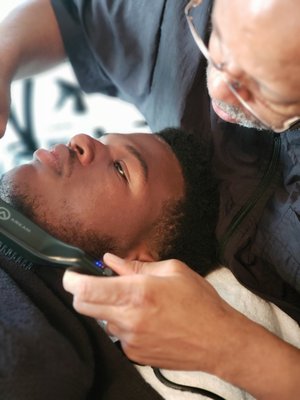 Beard Treatment Only - Beard Treatment to stimulate hair growth and promote beard hydration Beard Treatment Only - Beard Treatment to stimulate hair growth and promote beard hydration