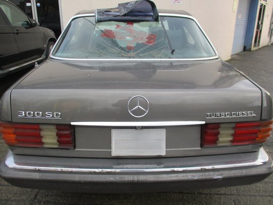 1980 Mercedes Back Glass /Feb 2026 - This unique 1980 Mercedes had its back glass vandalized. The year of the vehicle made the part scarce and supplier was able as glass was thicker back then (ie less concern about fuel consumption and vehicle weight) so it was removed from a used vehicle and we sourced the only one in Canada then it installed and result a very happy client 1980 Mercedes Back Glass /Feb 2026 - This unique 1980 Mercedes had its back glass vandalized. The year of the vehicle made the part scarce and supplier was able as glass was thicker back then (ie less concern about fuel consumption and vehicle weight) so it was removed from a used vehicle and we sourced the only one in Canada then it installed and result a very happy client