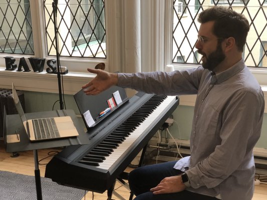 Singing Lessons - Voice lesson are a fun and effective way to improve your singing. Learn from the best teachers and take part in our performances and studio class. We want to be your team and help you achieve you dreams.