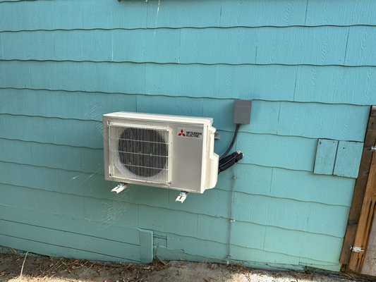New single zone Mitsubishi mini split for our customers basement remodel! - Our customer needed a more reliable way to heat and cool his remodeled space. The Mitsubishi single zone mini split was an awesome and much needed addition to the space! New single zone Mitsubishi mini split for our customers basement remodel! - Our customer needed a more reliable way to heat and cool his remodeled space. The Mitsubishi single zone mini split was an awesome and much needed addition to the space!