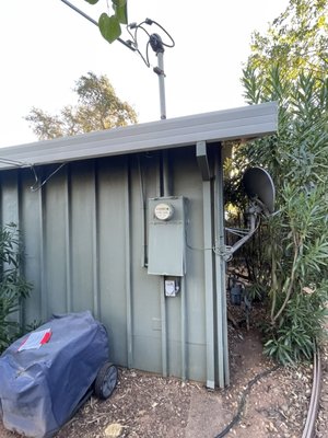 200 Amp Panel Replacement - New 200 Amp Panel Replacement of old Zinsco Panel 200 Amp Panel Replacement - New 200 Amp Panel Replacement of old Zinsco Panel