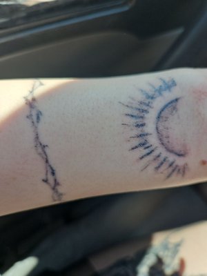 Tattoo Makeover - This client came in with some old tattoos that needed a coverup.
