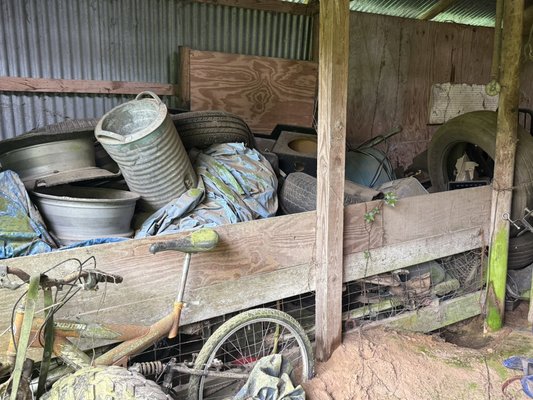 Barn Junk Removal - This was a barn junk removal 33 years of accumulated junk. We got it done!!! Customer was happy!! Barn Junk Removal - This was a barn junk removal 33 years of accumulated junk. We got it done!!! Customer was happy!!