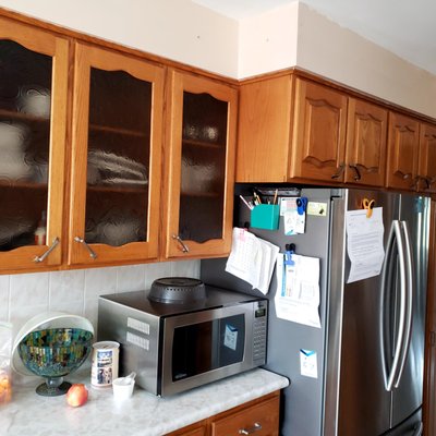 Kitchen Cupboards Repaint - Andy Boy Painting Plus is dedicated to providing top-notch painting and light renovation services to both homeowners and business owners in St. Catherines. Our goal is to transform spaces with our exceptional craftsmanship and attention to detail. Let us bring new life to your property with our expertise in painting and light renovations. Kitchen Cupboards Repaint - Andy Boy Painting Plus is dedicated to providing top-notch painting and light renovation services to both homeowners and business owners in St. Catherines. Our goal is to transform spaces with our exceptional craftsmanship and attention to detail. Let us bring new life to your property with our expertise in painting and light renovations.