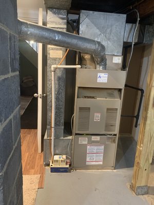 Full system swapout - Old system failed in the middle of summer , replaced the system next day , all equipment comes with 10 year manufacturers warranty and 2 year labor warranty
Went from a standard efficiency gas furnace to a 95% high efficiency gas furnace Full system swapout - Old system failed in the middle of summer , replaced the system next day , all equipment comes with 10 year manufacturers warranty and 2 year labor warranty
Went from a standard efficiency gas furnace to a 95% high efficiency gas furnace