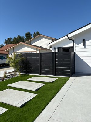 🛠️✨ Modern Aluminum Fence & Gate – Orange County - 🛠️✨ Modern Aluminum Fence & Gate – Orange County
Take a look at this sleek custom aluminum fence and gate, designed for a modern home exterior with clean lines and elevated curb appeal.
Built for both style and strength, and powder-coated in matte black for long-lasting durability and a striking finish. 🖤
🧱 Seamlessly blends with the home’s contemporary architecture
🎨 Horizontal slat design for privacy and modern aesthetics
🔒 Includes a keypad lock for added security and convenience
🌿 Complements the minimalist landscaping for a cohesive outdoor look 🛠️✨ Modern Aluminum Fence & Gate – Orange County - 🛠️✨ Modern Aluminum Fence & Gate – Orange County
Take a look at this sleek custom aluminum fence and gate, designed for a modern home exterior with clean lines and elevated curb appeal.
Built for both style and strength, and powder-coated in matte black for long-lasting durability and a striking finish. 🖤
🧱 Seamlessly blends with the home’s contemporary architecture
🎨 Horizontal slat design for privacy and modern aesthetics
🔒 Includes a keypad lock for added security and convenience
🌿 Complements the minimalist landscaping for a cohesive outdoor look
