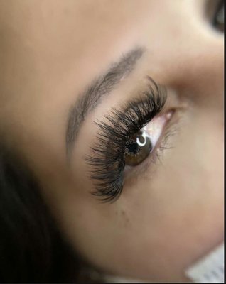 Hybrid lashes - Hybrid lashes are a mixture of classics lashes along with volume fans to create a fluffy full lash Hybrid lashes - Hybrid lashes are a mixture of classics lashes along with volume fans to create a fluffy full lash
