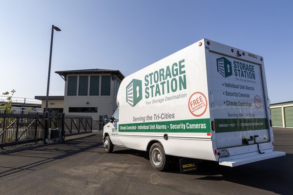 Free Truck Rental with Move-In - Get a free move-in truck rental with your storage unit rental.