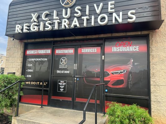 VEHICLE REGISTRATIONS - Get all of your vehicle registrations need done with Xclusive Registrations. We offer a wide variety of services such as title transfers, renewals, duplicate title, substitue plates, out of state transfers, revivied salvage/ junk, miscellaneous originals, no records, vin verifications, permanenet trailer plates, change of address, duplicate registration, and more! we can register auto, commercial, motorcycles, semi trucks, trailers, vessels, off highway vehicles, , boats, jetskis RV's and more! We will have you in and out within 15 minutes or less. dont waste any more time in those long DMV lines! VEHICLE REGISTRATIONS - Get all of your vehicle registrations need done with Xclusive Registrations. We offer a wide variety of services such as title transfers, renewals, duplicate title, substitue plates, out of state transfers, revivied salvage/ junk, miscellaneous originals, no records, vin verifications, permanenet trailer plates, change of address, duplicate registration, and more! we can register auto, commercial, motorcycles, semi trucks, trailers, vessels, off highway vehicles, , boats, jetskis RV's and more! We will have you in and out within 15 minutes or less. dont waste any more time in those long DMV lines!