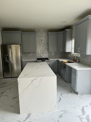Kitchen Remodel - Perfect kitchen remodel with very good price and happy customer Kitchen Remodel - Perfect kitchen remodel with very good price and happy customer