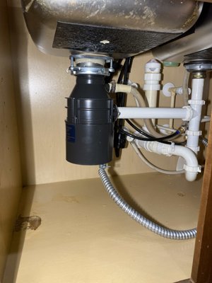 Garbage Disposal Replacement Riverview FL - This garbage disposal was leaking everywhere!

We presented the client with a few different options for a garbage disposal replacement, and he opted to go with a more powerful 3/4HP Insinkerator Badger 5XP. 

The Badger 5XP comes with a 4 Year In Home Warranty... so he's got piece of mind in case he accidentally decides to use his garbage disposal as a stump grinder 😅

PS: We even registered the warranty for the client so he doesn't even have to worry about doing any paperwork.