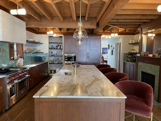 The Hills - Tucked away in the hills of Beverly Crest is one of our unique and appealing all-wood kitchen remodels with exposed natural wood ceiling beams that still maintain their original qualities from being constructed in the 1930s. We were thrilled to incorporate an architectural style that is so uncommon in Los Angeles yet still maintains much of its lovely charm. It has such wonderful characteristics that are designed with such attention to detail and purpose.