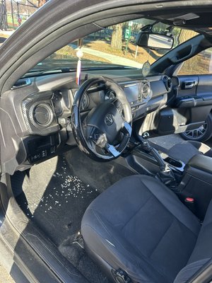 Toyota Tacoma - This vehicle was fully restored after heavy pet-related contamination.
All residues from a dog accident were safely and hygienically removed. Pet hair removal was performed, and the seats and carpets were deep shampoo cleaned.
The exterior was detailed and finished with a ceramic sealant to enhance gloss and provide protection.
The vehicle was returned to a clean, hygienic, and ready-to-use condition. Toyota Tacoma - This vehicle was fully restored after heavy pet-related contamination.
All residues from a dog accident were safely and hygienically removed. Pet hair removal was performed, and the seats and carpets were deep shampoo cleaned.
The exterior was detailed and finished with a ceramic sealant to enhance gloss and provide protection.
The vehicle was returned to a clean, hygienic, and ready-to-use condition.