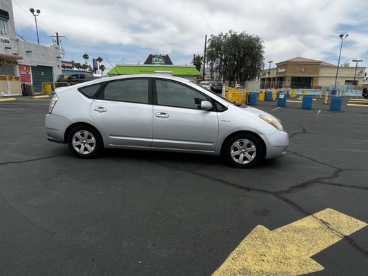 2nd GEN TOYOTA PRIUS - LOW MILES   ✅ 35+MPG✅ CLEAN TITLE✅ 
GREAT PRICE✅ Clean Interior ✅ Smog  ✅

Schedule a test drive today to get more information to make the most educated decision for you and your family.