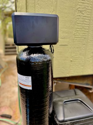 Mobile home installation. - This mobile on well water got our well water softener installed. Plumbing was done underneath mobile home. Soft water hose bib was added. Mobile home installation. - This mobile on well water got our well water softener installed. Plumbing was done underneath mobile home. Soft water hose bib was added.