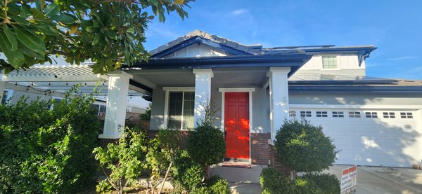 Newly painted house! - Customer wanted to revive the look of there house! Newly painted house! - Customer wanted to revive the look of there house!