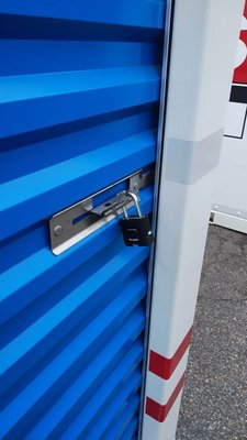 PODS CONATINERS - Q's Moving has over 15 years of experience packing and unloading storage containers. PODS CONATINERS - Q's Moving has over 15 years of experience packing and unloading storage containers.