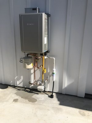 Commercial & Residential Tankless water heaters installed by Ted’s Plumbing - Converting your water heater to a tankless model is a valuable upgrade for any home. These units last longer, use less energy, offer endless hot water and can reduce utility bills. Commercial & Residential Tankless water heaters installed by Ted’s Plumbing - Converting your water heater to a tankless model is a valuable upgrade for any home. These units last longer, use less energy, offer endless hot water and can reduce utility bills.