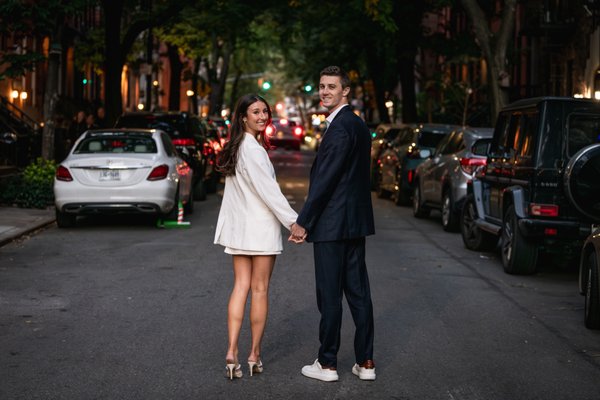 Engagement Session - New York City Engagement photos at the historical McSorley,s Pub on the Lower East Side. Engagement Session - New York City Engagement photos at the historical McSorley,s Pub on the Lower East Side.