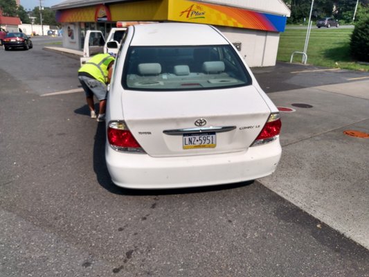 25-8 towing LLC truck cleaning day - this is the way 25-8 towing does it we keep it clean after every night of towing washing the wrecker truck 25-8 towing LLC truck cleaning day - this is the way 25-8 towing does it we keep it clean after every night of towing washing the wrecker truck