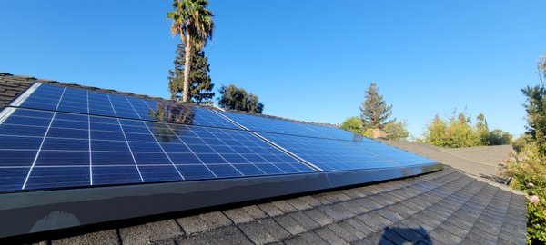 Cleaned solar panels - One story house, 30+ panels, ready for best performance in the incomming season