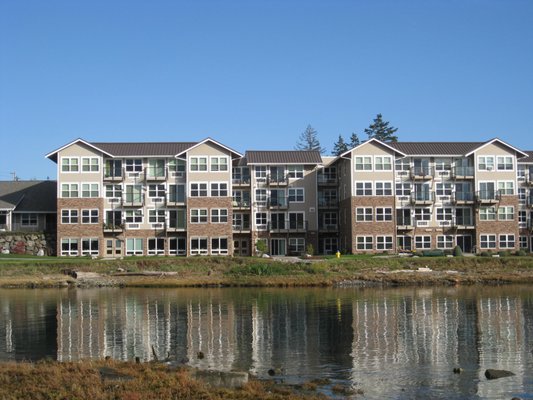 Window Projects - We do a lot of windows. If you need a full window retrofit, our professional team can help you with design & product options. We have selections from basic vinyl windows, higher energy efficiency fiberglass windows, to even wood & clad windows. For custom applications, we provide a variety of options in aluminum & occasionally steel windows.
Before you have old windows ripped out of your house, consider if replacing the glass & leaving the existing window frames in place might be a better & more cost efficient option. Window Projects - We do a lot of windows. If you need a full window retrofit, our professional team can help you with design & product options. We have selections from basic vinyl windows, higher energy efficiency fiberglass windows, to even wood & clad windows. For custom applications, we provide a variety of options in aluminum & occasionally steel windows.
Before you have old windows ripped out of your house, consider if replacing the glass & leaving the existing window frames in place might be a better & more cost efficient option.
