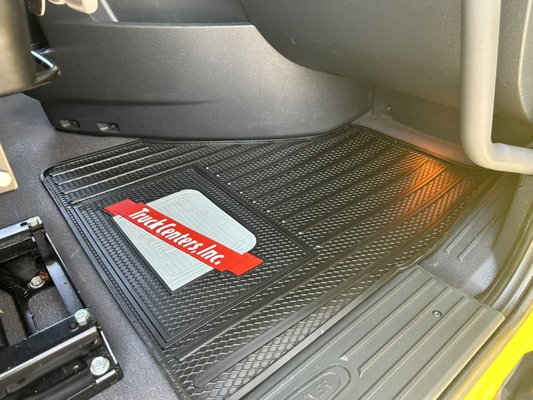 Semi Truck - This was the second semi we completed! Semi Truck - This was the second semi we completed!