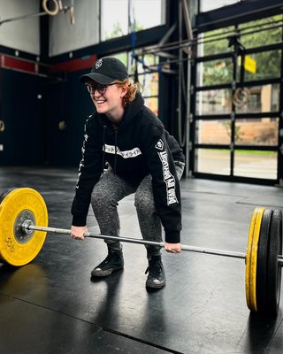 Member Spotlight: Kayla! - Meet Kayla. She works in tech and teaches at UW (also in tech) 🧑💻. When she’s not at the gym she enjoys playing video games 🎮👾 and snoozin with her cat, Meatball 😸. She aspires to hike more but adulting continues to get in the way 😝
Kayla recently moved to Edmonds so you won’t be seeing her around as much 😢. Here’s what she had to say about her experience at GLSC:
“Know that I had a blast this year because of all of you. Thank you for everything, GLSC. See you at the competitions!”
Thank you for being a part of our community, Kayla! We will miss you!!
How long have you been a member at GLSC?
I began my fitness journey with GLSC in January 2023.
What brings you to GLSC?
Fitness, friendship, and gains.
How has being a part of this gym benefited you?
GLSC immediately became a home away from home. Not only did the community here help me through a tough year emotionally, they also helped me build my confidence and muscle definition. I am in the best shape of my life due to the programs written for me through Individualized Design.
Favorite movement or exercise?
Rope climbing. Make sure you know how to come down before you reach the top #rippalms
Favorite pump up song?
Brazilian Danca Phonk by 6YNTHMANE, RXDXVIL Member Spotlight: Kayla! - Meet Kayla. She works in tech and teaches at UW (also in tech) 🧑💻. When she’s not at the gym she enjoys playing video games 🎮👾 and snoozin with her cat, Meatball 😸. She aspires to hike more but adulting continues to get in the way 😝
Kayla recently moved to Edmonds so you won’t be seeing her around as much 😢. Here’s what she had to say about her experience at GLSC:
“Know that I had a blast this year because of all of you. Thank you for everything, GLSC. See you at the competitions!”
Thank you for being a part of our community, Kayla! We will miss you!!
How long have you been a member at GLSC?
I began my fitness journey with GLSC in January 2023.
What brings you to GLSC?
Fitness, friendship, and gains.
How has being a part of this gym benefited you?
GLSC immediately became a home away from home. Not only did the community here help me through a tough year emotionally, they also helped me build my confidence and muscle definition. I am in the best shape of my life due to the programs written for me through Individualized Design.
Favorite movement or exercise?
Rope climbing. Make sure you know how to come down before you reach the top #rippalms
Favorite pump up song?
Brazilian Danca Phonk by 6YNTHMANE, RXDXVIL