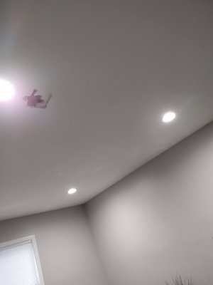 recessed lighting - recessed lighting brings a modern aesthetic to your home additionally the average home uses 80 percent less energy. call now to get started. recessed lighting - recessed lighting brings a modern aesthetic to your home additionally the average home uses 80 percent less energy. call now to get started.