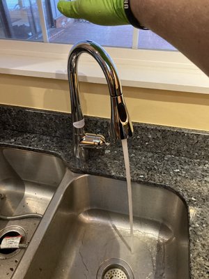 Touchless Kitchen Faucets Install for AIP - It can all be so simple with Age-in-Place technologies.
Even the simple purchase of a kitchen faucet should be given the careful consideration of a certified age-in-place specialist. Kitchen faucets, in particular, have undergone increasingly innovative changes in recent years as manufacturers like Moen develop safer, more convenient products. The most recent game-changer? Touchless Faucets, as pictured above.
The kitchen is an especially dangerous place as we progress in life. Kitchens and baths are where slips, falls and burns are of great concern if we have a knee issue or arthritis, for example. Touchless Kitchen Faucets Install for AIP - It can all be so simple with Age-in-Place technologies.
Even the simple purchase of a kitchen faucet should be given the careful consideration of a certified age-in-place specialist. Kitchen faucets, in particular, have undergone increasingly innovative changes in recent years as manufacturers like Moen develop safer, more convenient products. The most recent game-changer? Touchless Faucets, as pictured above.
The kitchen is an especially dangerous place as we progress in life. Kitchens and baths are where slips, falls and burns are of great concern if we have a knee issue or arthritis, for example.