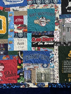 T-shirt and Memory Quilts - I construct T-shirt and memory quilts (and pillows) but also quilt the ones made by clients. T-shirt and Memory Quilts - I construct T-shirt and memory quilts (and pillows) but also quilt the ones made by clients.