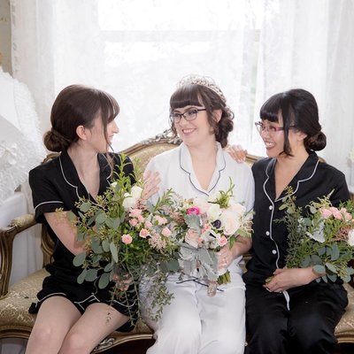 Mrs. Ashlyn - ✩ Mrs. Ashlyn ✩ 💍: What’s your favorite flower? I love peonies to death, but they’re SO expensive! I kinda fell in love with the trend of anenomies for weddings: they’re super aesthetic, unique, and actually an affordable flower for December 😘 a bit of a trade off I guess! Mrs. Ashlyn - ✩ Mrs. Ashlyn ✩ 💍: What’s your favorite flower? I love peonies to death, but they’re SO expensive! I kinda fell in love with the trend of anenomies for weddings: they’re super aesthetic, unique, and actually an affordable flower for December 😘 a bit of a trade off I guess!