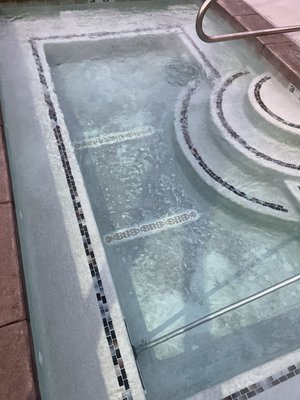 Hot tub - Cleaned hot tub