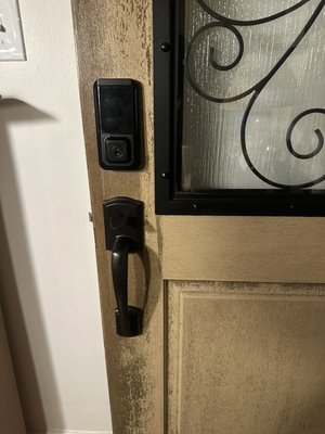 Front door lock upgrade - This homeowner decided to upgrade their front door lock. We gladly assisted our customer with the upgrade by installing quality products that looked and work perfectly.