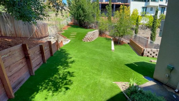 Artificial Grass Serving the Greater Bay Area - A quick recap of some of the Artificial Grass installations by The Paradise Team around the Bay Area. Quality material crafted with care. Where precision and detail matter. Call now for your free consultation.