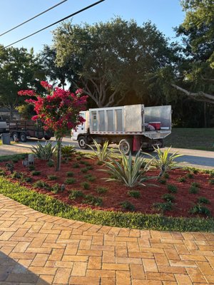 Landscaping & Tree Service - Give your home the landscape you always wanted. Landscaping & Tree Service - Give your home the landscape you always wanted.