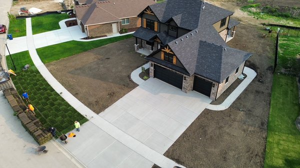 Sod Installation - Check out our latest sod installation project done in New Lenox, IL, expertly completed by Papas Landscaping. From preparation to final placement, we deliver high-quality results that enhance curb appeal and outdoor living. #SodInstallation #LandscapingExcellence #PapasLandscaping Sod Installation - Check out our latest sod installation project done in New Lenox, IL, expertly completed by Papas Landscaping. From preparation to final placement, we deliver high-quality results that enhance curb appeal and outdoor living. #SodInstallation #LandscapingExcellence #PapasLandscaping