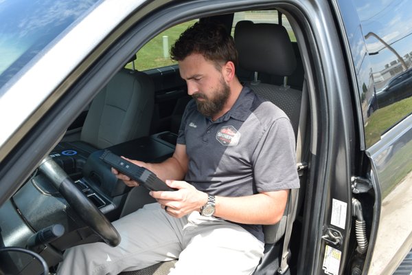 ADAS Recalibration - ADAS Recalibration Process
After a windshield installation is completed on a vehicle equipped with Advanced Driver Assistance Systems (ADAS), recalibration is a critical step to ensure the system functions properly and maintains vehicle safety. At ShinePro Services, we follow a precise process to complete ADAS recalibrations effectively. ADAS Recalibration - ADAS Recalibration Process
After a windshield installation is completed on a vehicle equipped with Advanced Driver Assistance Systems (ADAS), recalibration is a critical step to ensure the system functions properly and maintains vehicle safety. At ShinePro Services, we follow a precise process to complete ADAS recalibrations effectively.