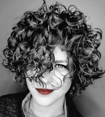 Beach Wave Perm, Boy perm, Spiral Curls Perm, Body Wave, Soft Wave Perm, Soft Curls, American Wave perm, Best all-natural perm, Man perm - At Bravo Salon, we specialize in Perming hair. Our experts deliver the best perms and offer many different types of perms that our professional experienced stylists offer. We are experienced and skilled and do a lot of perms of various kinds and new types of perms with today's technology. We also do a lot of perms on Men as well with various types of curl patterns for today's man, boy soft curl perm. We do Beach wave, American Wave, knowledge in Digital and Asian perms, as well as curly perms and Spiral perms and waves. We also specialize in All-natural perms with no ammonia or harmful ingredients. Beach Wave Perm, Boy perm, Spiral Curls Perm, Body Wave, Soft Wave Perm, Soft Curls, American Wave perm, Best all-natural perm, Man perm - At Bravo Salon, we specialize in Perming hair. Our experts deliver the best perms and offer many different types of perms that our professional experienced stylists offer. We are experienced and skilled and do a lot of perms of various kinds and new types of perms with today's technology. We also do a lot of perms on Men as well with various types of curl patterns for today's man, boy soft curl perm. We do Beach wave, American Wave, knowledge in Digital and Asian perms, as well as curly perms and Spiral perms and waves. We also specialize in All-natural perms with no ammonia or harmful ingredients.
