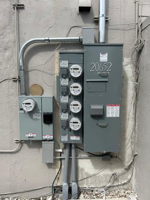Multi-family building Main Panel Upgrade - Bringing a 4-plex building up to code and insurance standards with a main panel upgrade and sub-panel replacements. With our extensive experience, we minimize tenant disruption while ensuring fast, efficient completion and cost-effectiveness.
