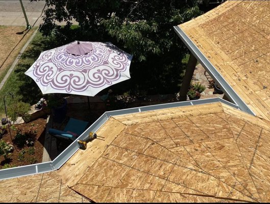 Inside Miter Done Right in Folsom, CA - Completed a custom inside miter installation to enhance the gutter system's performance and aesthetics Inside Miter Done Right in Folsom, CA - Completed a custom inside miter installation to enhance the gutter system's performance and aesthetics