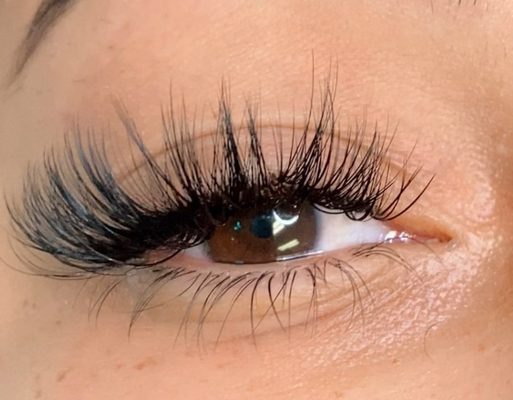 Hybrid Sets - A Hybrid lash treatment is a combination of two techniques: Volume (SVS or Russian) and Individual lash extensions (Extend). Taking the best bits from both treatments, Hybrid Lashes will give you volume and length, resulting in a wispy, textured lash extension look that last for up to 8 weeks.